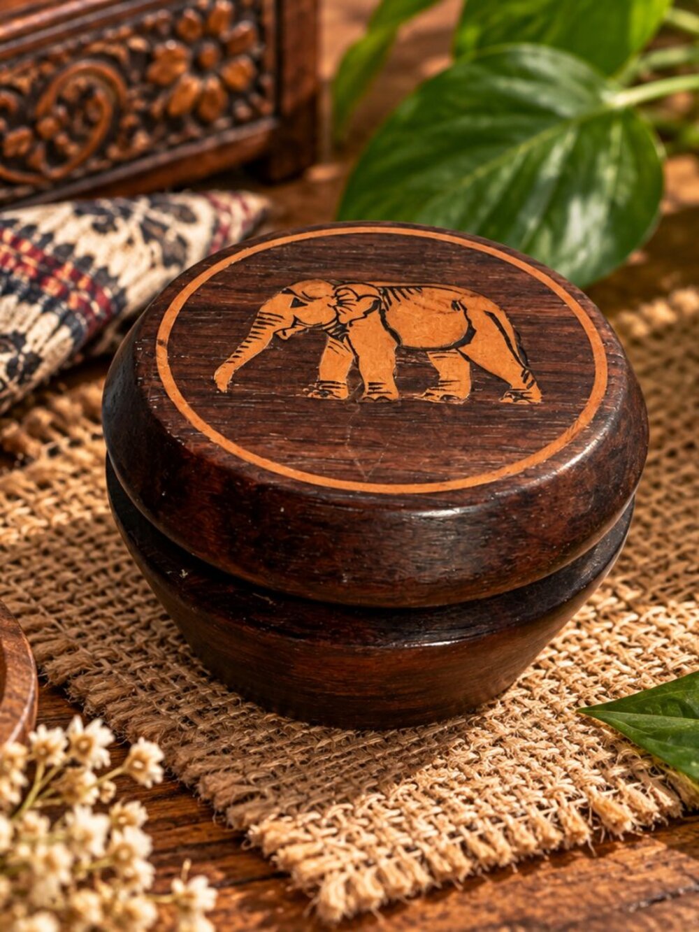 Vintage Wooden Elephant Trinket Box Round Decorative Keepsake Box